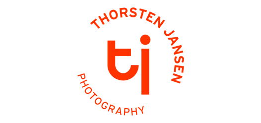 Das Logo des Fotografen Thorsten Jansen.